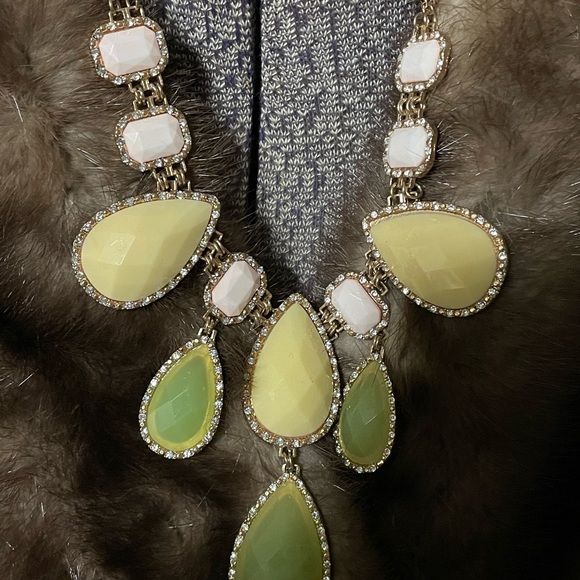 Necklace - Picture 2 of 3